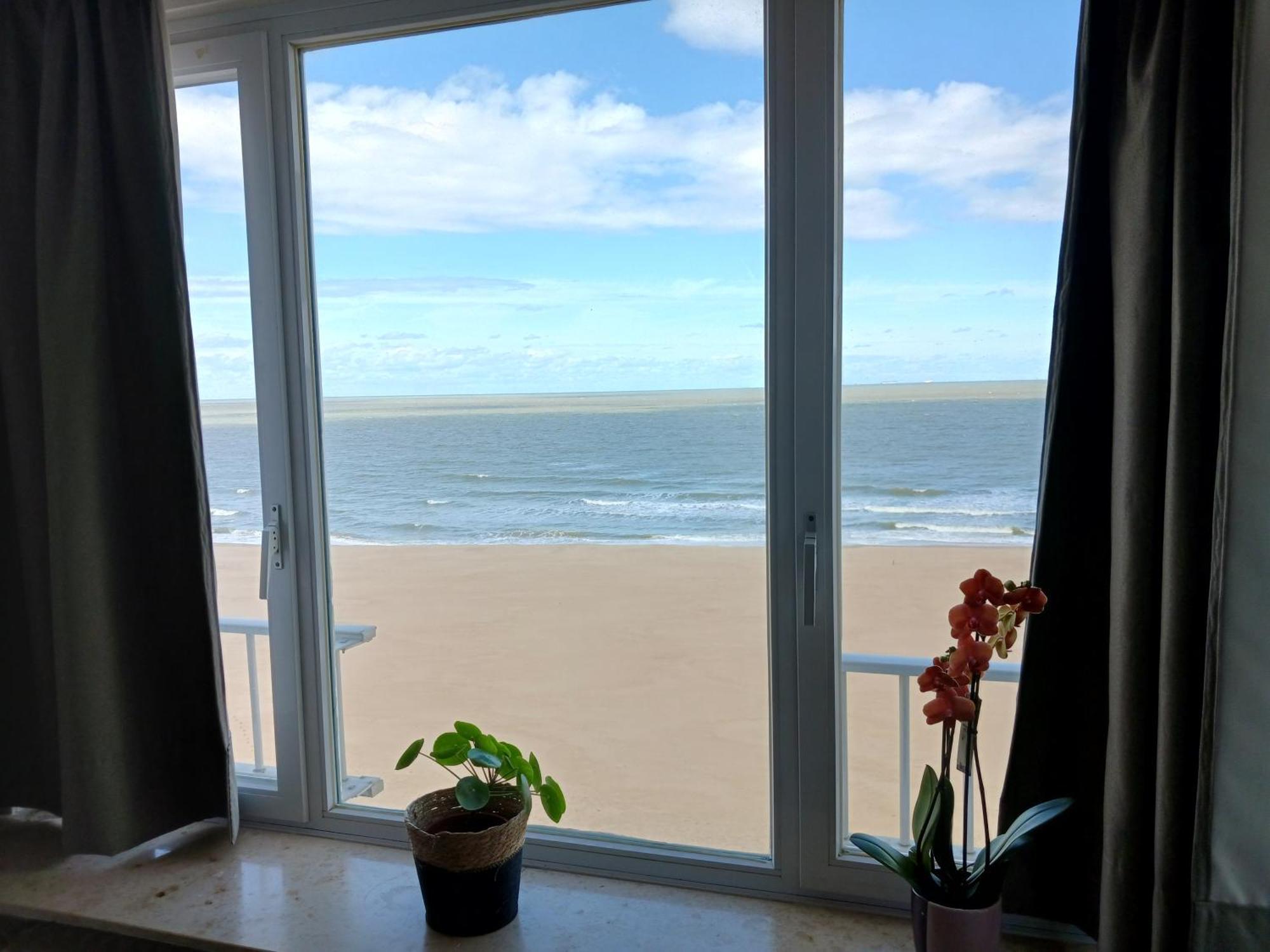 Suite Kursaal Met Zeezicht Ostend Exterior photo